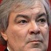 Bernard Dauchot as Le juge