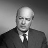 Zdzisław Mrożewski as Mr. Pobratynski, Ewa's father