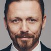 Henrik Vestergård as Sarah's ex-husband