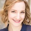 Maggie Lakis as Dae