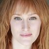 Willow Geer as Gwen