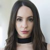 Kassandra Escandell as Private Gordon