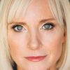 Amanda Kiely as Woman Buyer