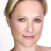 Kate Blumberg as Courtney