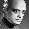 Vladislav Dvorzhetsky as Henri Berton