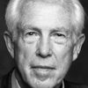 Michael J. Reynolds as Heyter