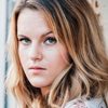 Tabitha Deipenbrock as Verliererin