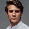 Frederik Götz as Tim