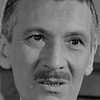 Giulio Girola as Police commissioner