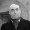 Pierre Sergeol as Robert Le Trotteur
