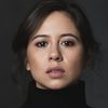 Chloé Wepper as Sasha Perez