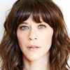 Jackie Tohn as Cara Brody