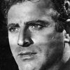 Germano Longo as Ettore