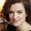 Inga Busch as Nikita Neufeld