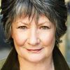 Kris McQuade as Etta