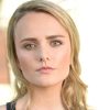 Andrea Sweeney-Blanco as Suzy
