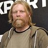 Rauno Juvonen as Safari Pilot