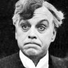 Wilbur Higby as London Policeman (uncredited)