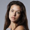 Hannah Ware as Diana Davis