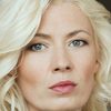 Kate Ashfield as Jenny