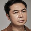 Im Won-hee as Bong-joo