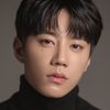 Lee Jun-young as Han Su-gang