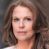 Suzanne R. Neff as Mary's Mom