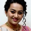 Ester Noronha as Rani
