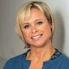 Anna Botting as SKY TV Newsreader