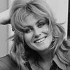 Marcia Fox as The Dumb Girl