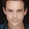 Kett Turton as Darren