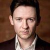 Tom Ashley as Johan