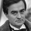 Pierre Hatet as Giraud