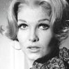 Jean Hale as Lisa
