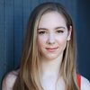 Lydia Styslinger as Lauren