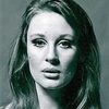 Gabriella Licudi as Eve