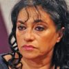Athina Papadimitriu as Tante Bardi
