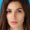 Mariela Garriga as Lauren Cole