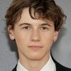 Sam Nivola as Lee Polk