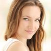 Sari Mercer as Rose / Lisa