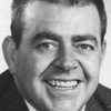 Rex Everhart as Inspector Gilson