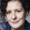 Caroline Loncq as Sandra