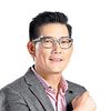 Richard Yap as 2034 Babs