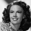 Jayne Meadows as Frances Augur