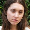 Hannah Lehmann as Ronnie