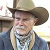 Buck Taylor as Wes Claiborne