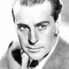 Jean Murat as Duchemin (segment "Envie. L'")