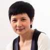 Lee Lieh as Yu-hsiang's mother