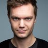 Johan Hallström as Junior (voice)