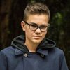 Maurice Luijten as Sam
